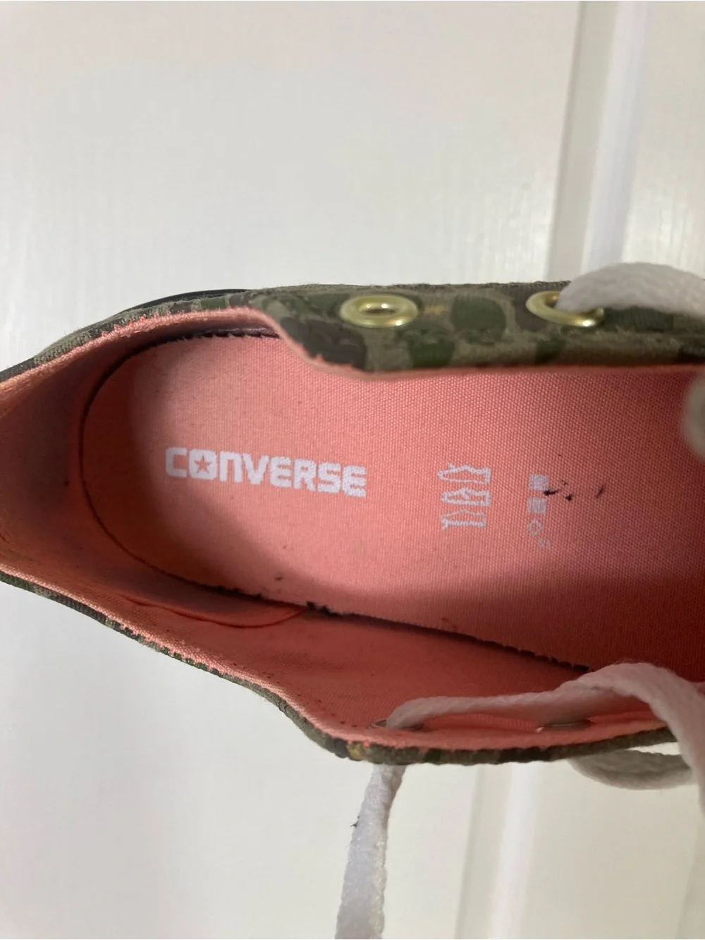Converse #4 433